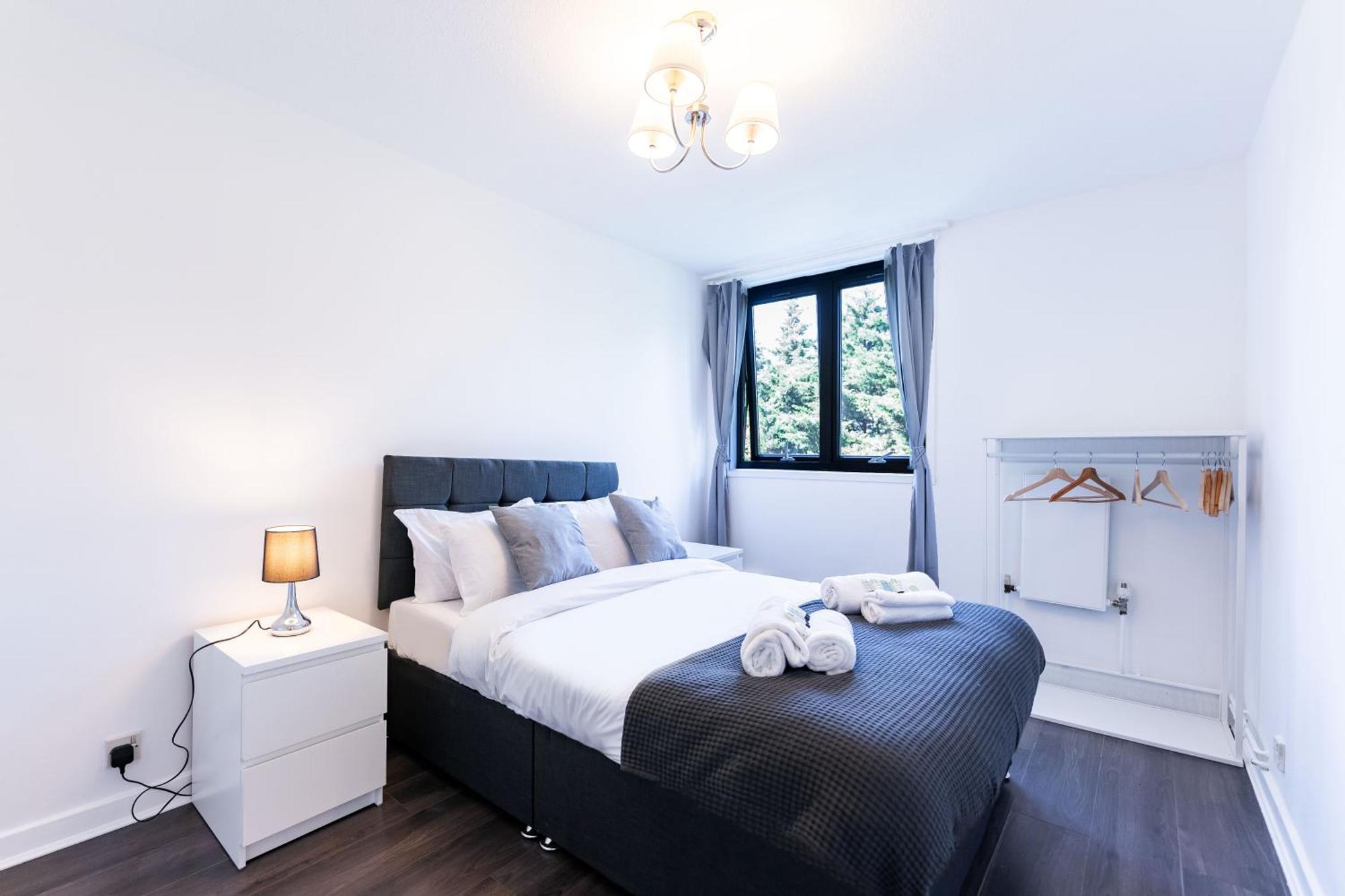 Luxury 3 Bedroom Flat With Balcony In Westbourne Park London Ngoại thất bức ảnh